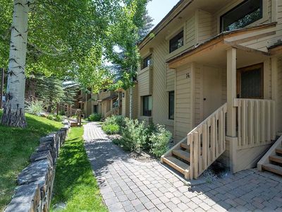 2614 Ridge Ln, Sun Valley, ID, 83353