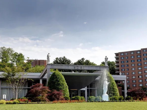 4201 Cathedral #105E, Washington, DC 20016
