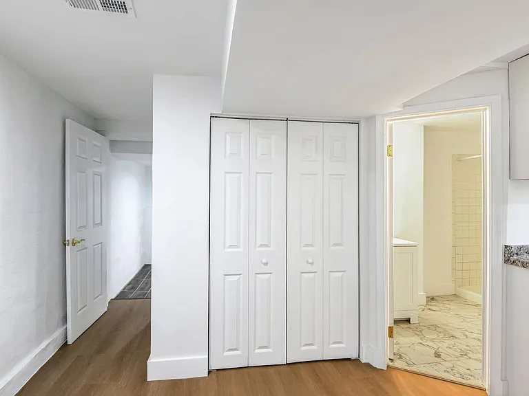 648 Keefer Pl NW #LL — Photo 6