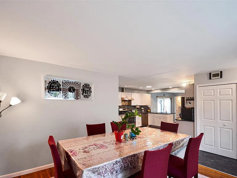 37653 Longacre Dr — Photo 5