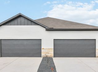 354-358 Nespral, San Antonio, TX 78253