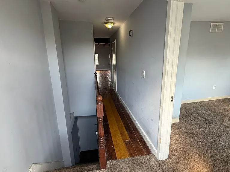 236 Bridge St — Photo 4