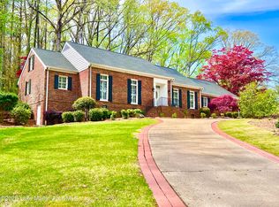 505 Ridgeway Dr, Alexander City, AL 35010