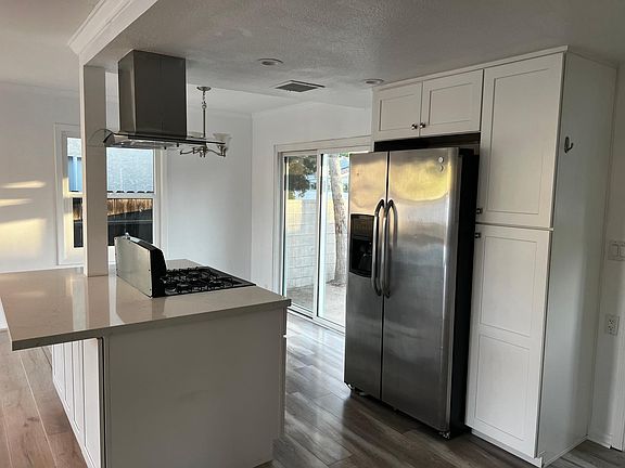 5th image of 6313 Bellaire Ave
