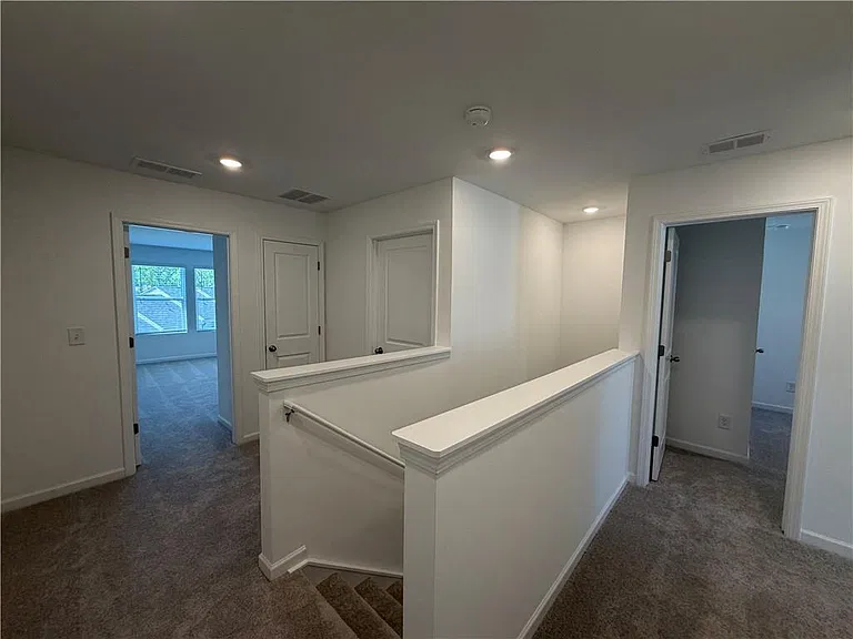 6715 Armonia Dr SW — Photo 11