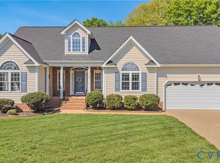 106 Kennon Pointe Ct, Colonial Heights, VA