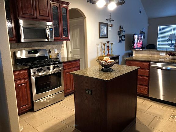5th image of 14607 S Poplar St