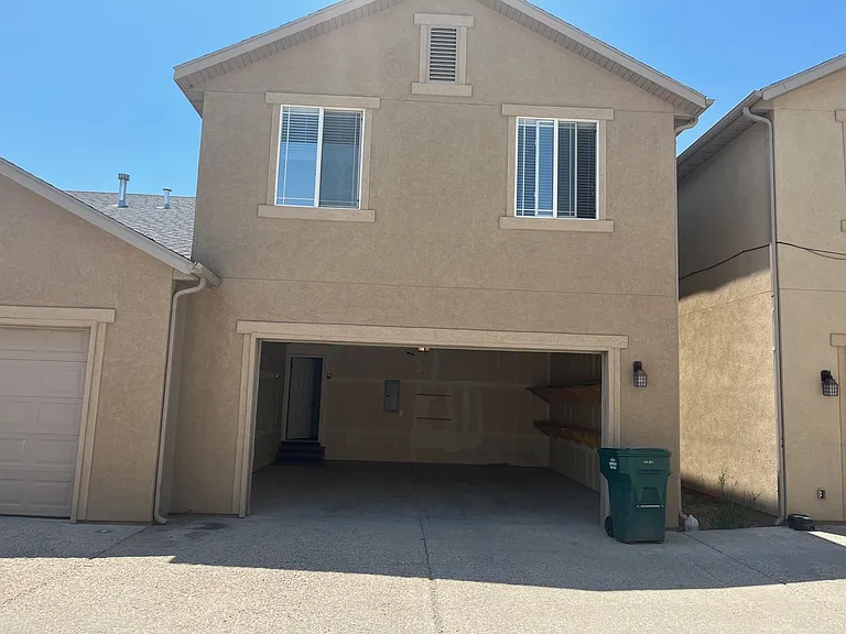664 S 410 E #I — Photo 9