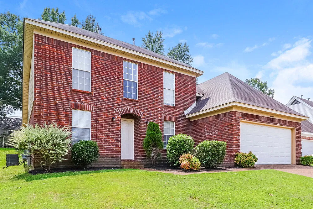 4 bed, 3.0 bath, 2245 sqft, $1,985 — Photo 4