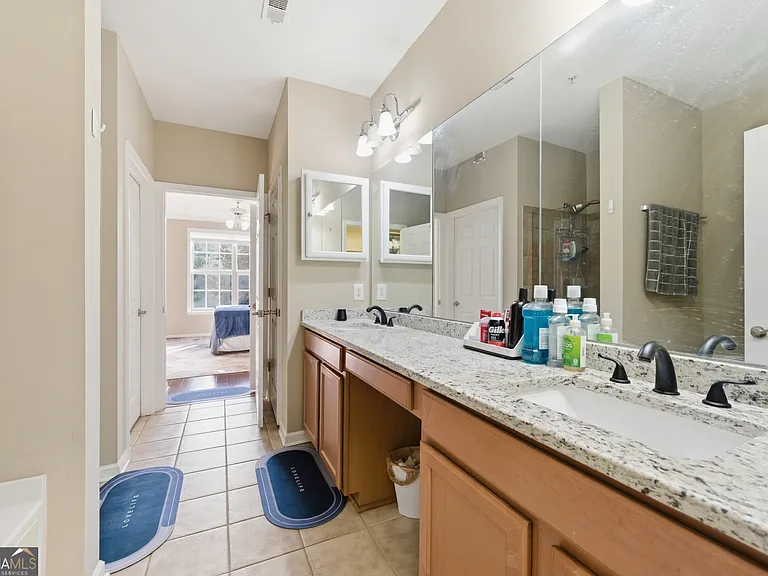 4805 W Village Way SE — Photo 14