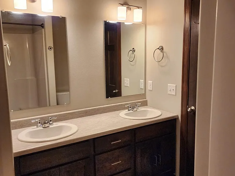 7502 E 45th St #7502 — Photo 10