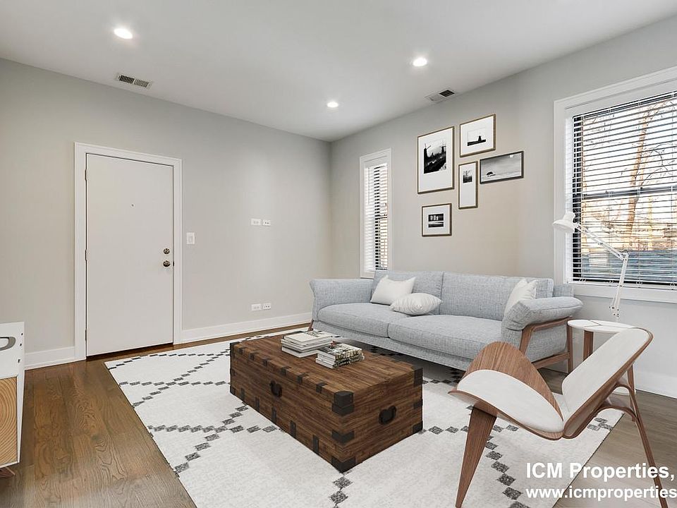 1st image of 354 W Dickens Ave #8I