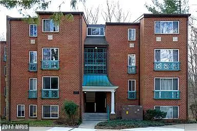 Exterior (Front)