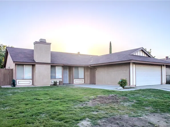 25557 White Oak Dr, Hemet, CA 92544