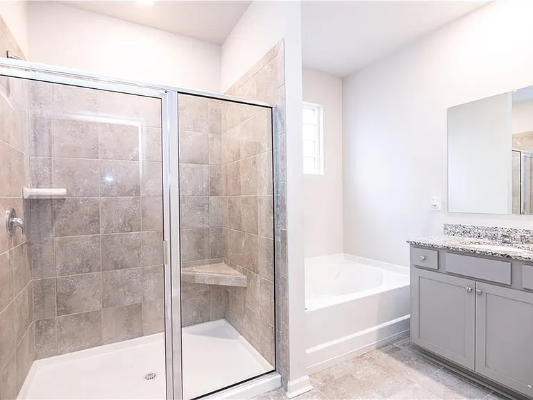 4377 Montberry Ln — Photo 7