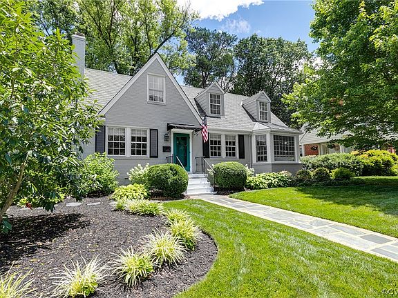 3rd image of 1007 Normandy Dr