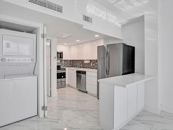 3rd image of 11111 Biscayne Blvd #1C-104