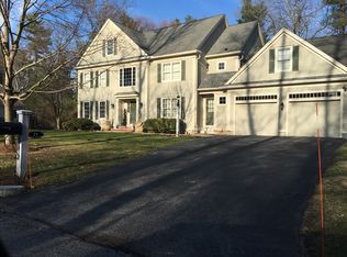 21 Sweeney Ridge Rd, Bedford, MA 01730