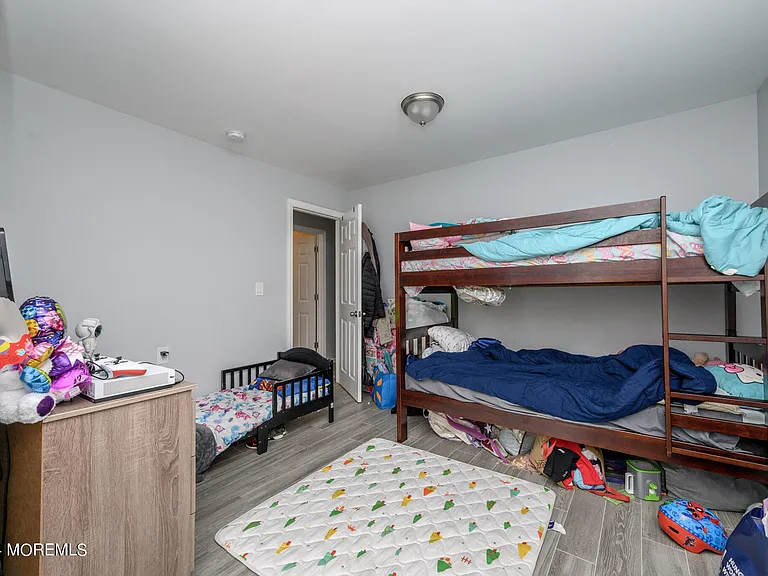 405 Main St #2 — Photo 18