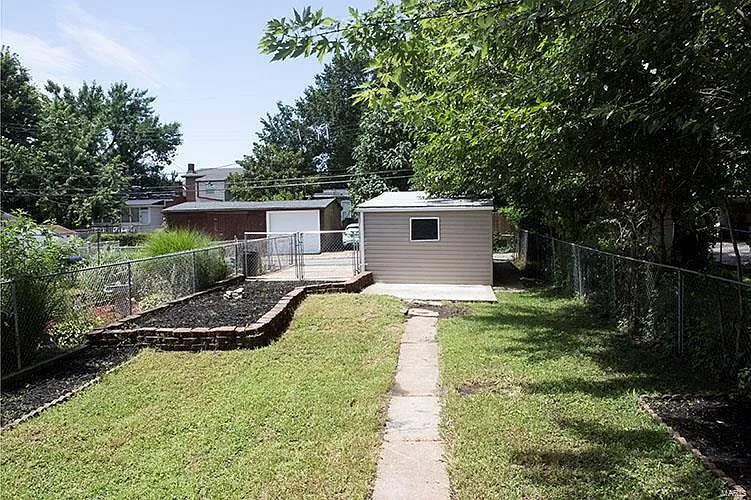 4766 Dahlia Ave — Photo 22