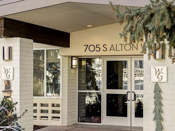 2nd image of 705 S Alton Way #4D