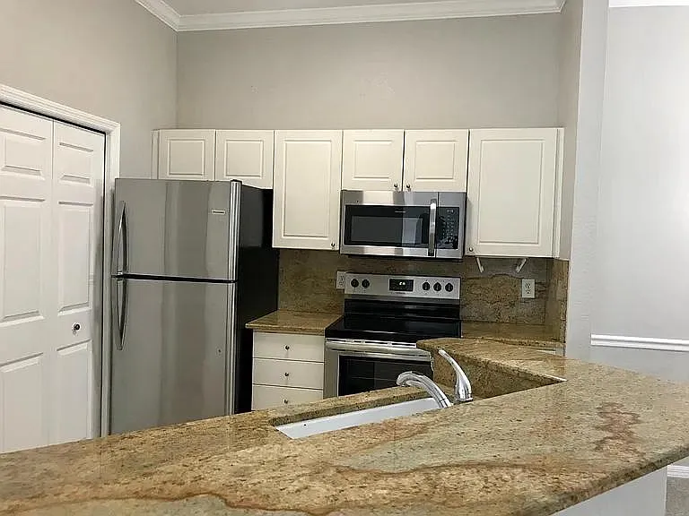 18107 Peregrines Perch Pl — Photo 3