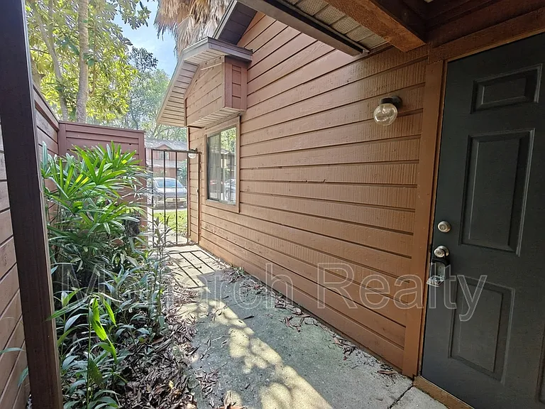 830 SW 56th Ter #830 — Photo 4