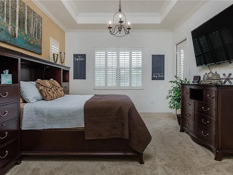 8309 Adelio Ln — Photo 10