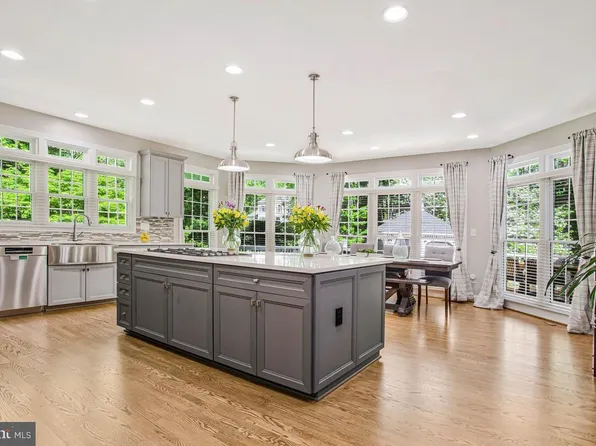 2512 Hobbits Ln, Davidsonville, MD 21035