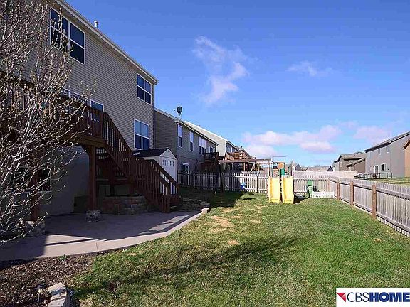 4th image of 20856 Honeysuckle Dr