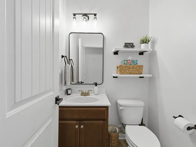 202 Shady Oaks Way — Photo 4