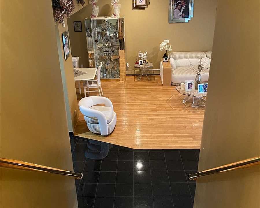 1st image of 739 Jackie Ln