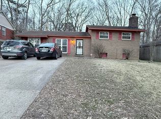 2624 Courtney Dr, Memphis, TN 38128