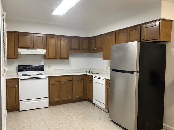 9085 N Main St #3