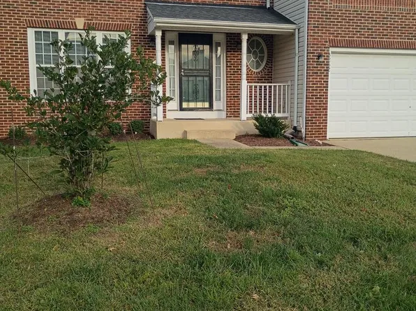 3252 Gossett Ct, Waldorf, MD 20603