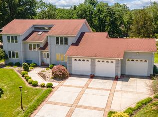 3201 Foxberry Cir, Carbondale, IL 62901