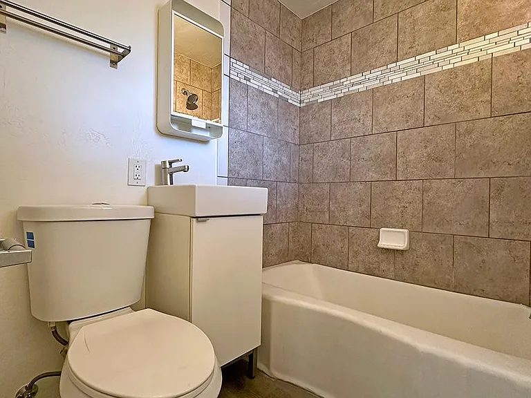 3636 E Bellevue St #3 — Photo 9