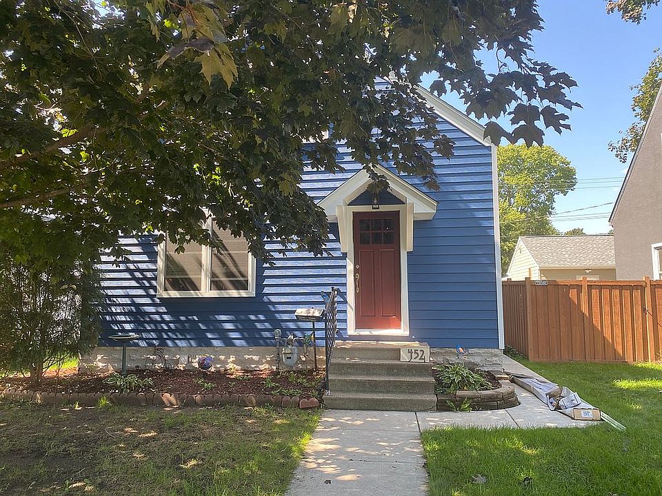 1st image of 452 9th Ave S