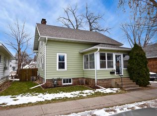 366 11th St W, Winona, MN 55987