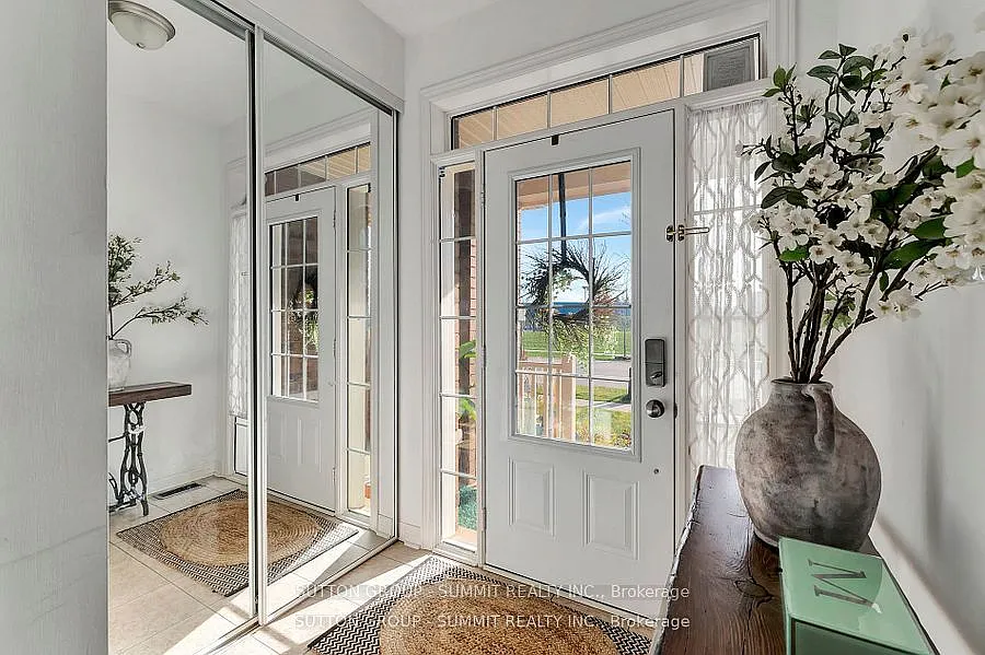 3 bed, $2,400 — Photo 3