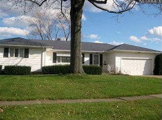 3027 Washington Ave, Lorain, OH 44052