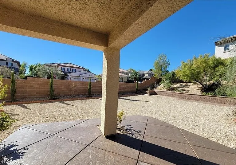 971 Armandito Dr — Photo 45