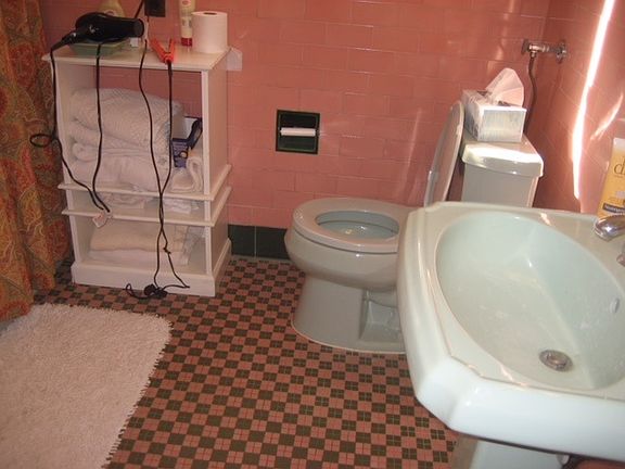 5th image of 40 E Tallulah Dr