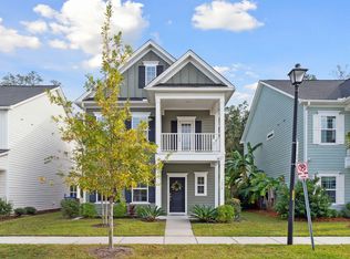 1676 Emmets Rd, Johns Island, SC 29455