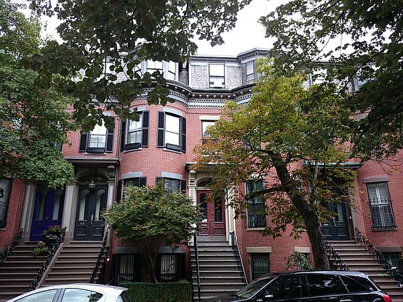 2nd image of 163 W Newton St