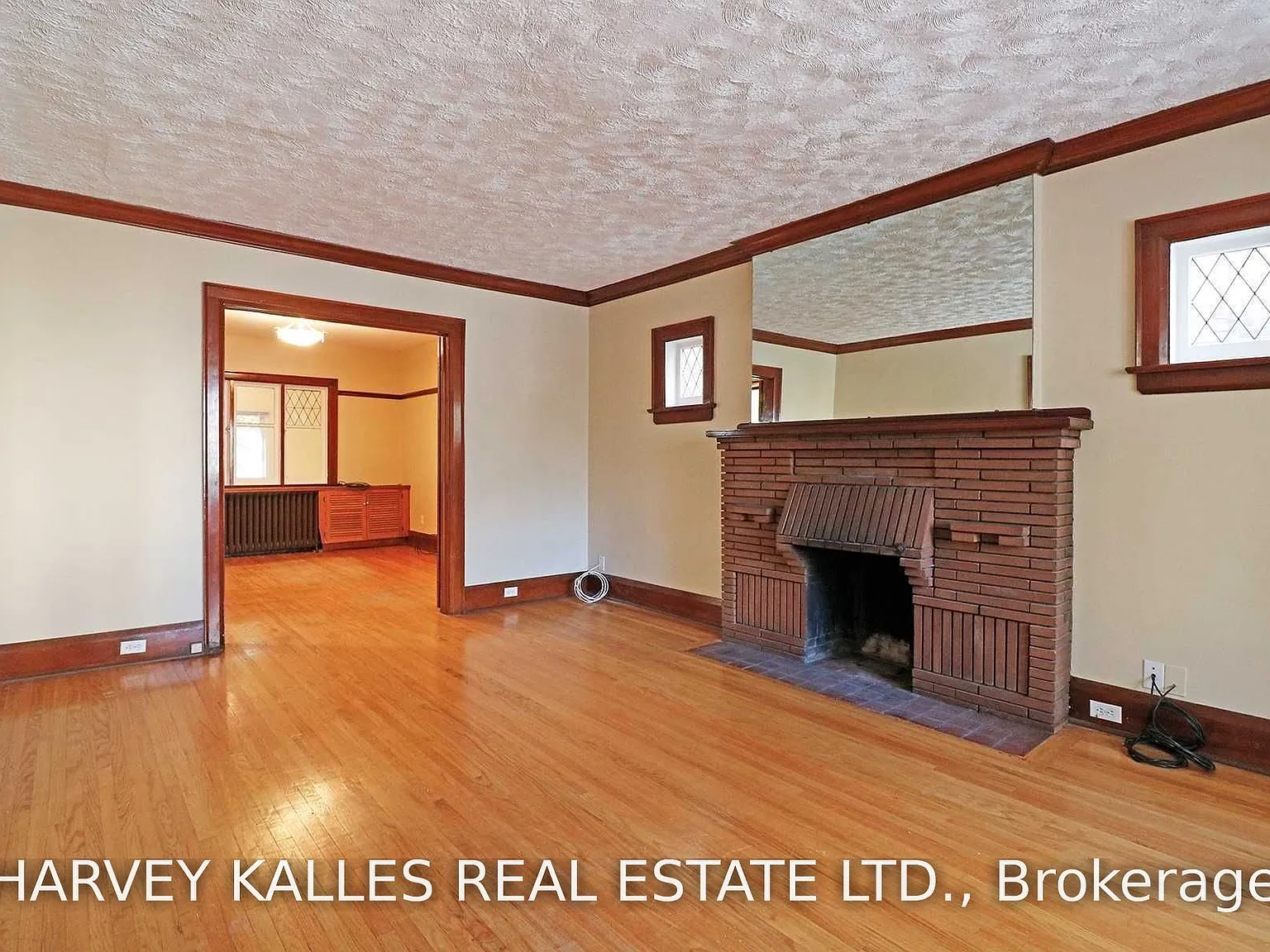 6 bed, $4,100 — Photo 2