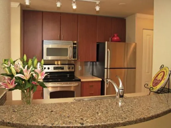 11801 100th Ave NE Unit B101, Kirkland, WA 98034