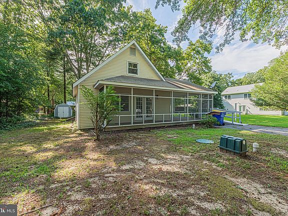 4th image of 32216 Tranquility Ln