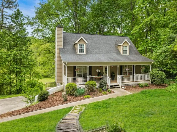 1041 Smithwyck Dr, Canton, GA 30115