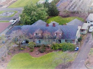 93410 River Rd, Junction City, OR 97448